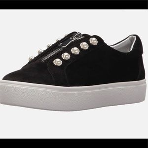 STEVE MADDEN LYNN SNEAKERS